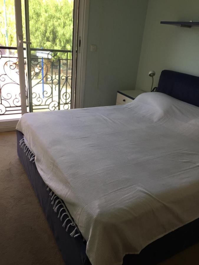 Apartment In Centro A Vicino Parcheggio Privato Incluso!