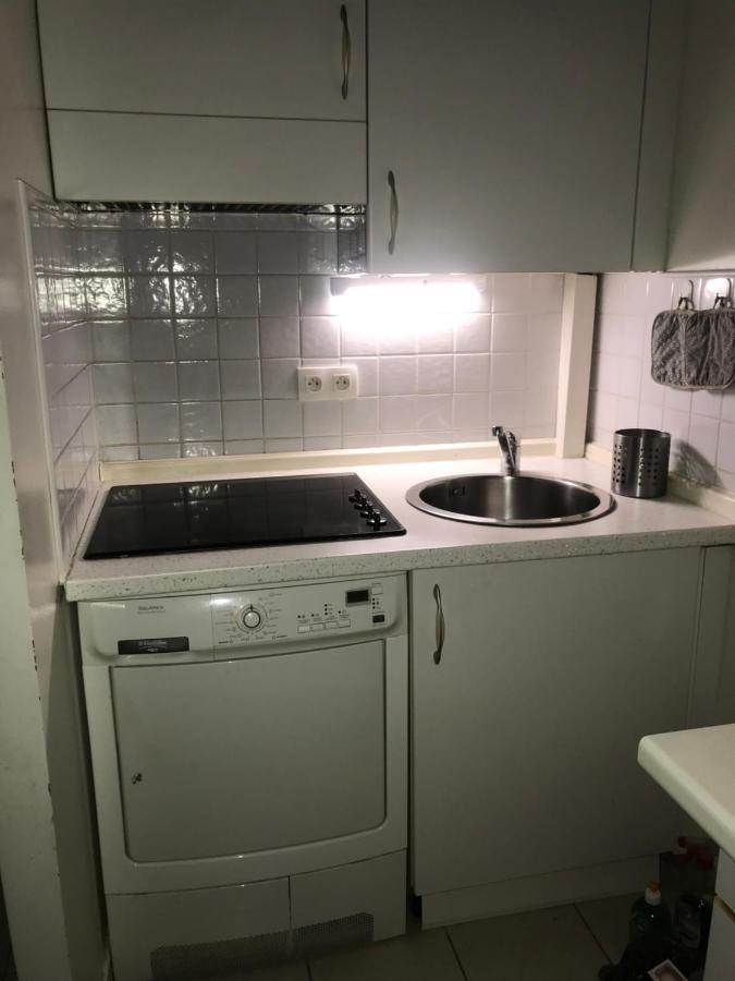 Apartment In Centro A Vicino Parcheggio Privato Incluso!